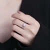 Sterlingsilber-Herz-Diamant-Ring mit geschlossenem Mund