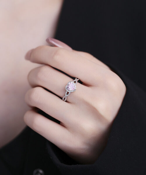 Sterlingsilber-Herz-Diamant-Ring mit geschlossenem Mund