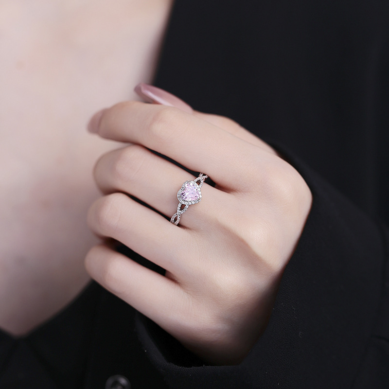Sterlingsilber-Herz-Diamant-Ring mit geschlossenem Mund