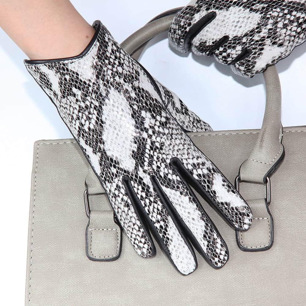 Handschuhe aus Lammfell
