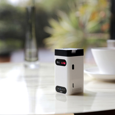 Drahtloser Bluetooth-Projektor mit virtueller Lasertastatur