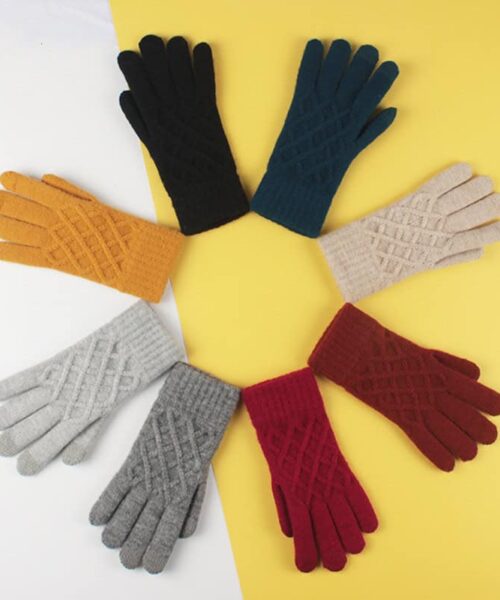Wetterfeste Strickhandschuhe für Damen