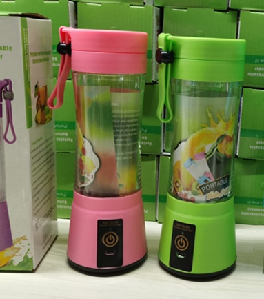 Tragbarer Mixer mit wiederaufladbarem USB-Anschluss