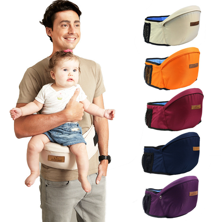 Vorne umarmender Babysitzhocker