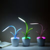 Moderne USB-LED-Schreibtischlampe mit Augenschutz für das Home Office