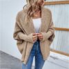 Neuer lockerer Strickpullover