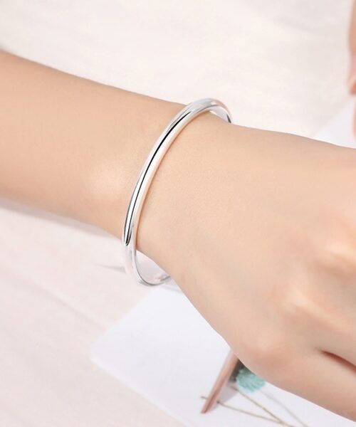 Glänzendes Armband aus reinem Silber 9999 mit rundem Stab für Damen