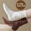 6 Paar. Diese Socken bestehen aus reiner Baumwolle