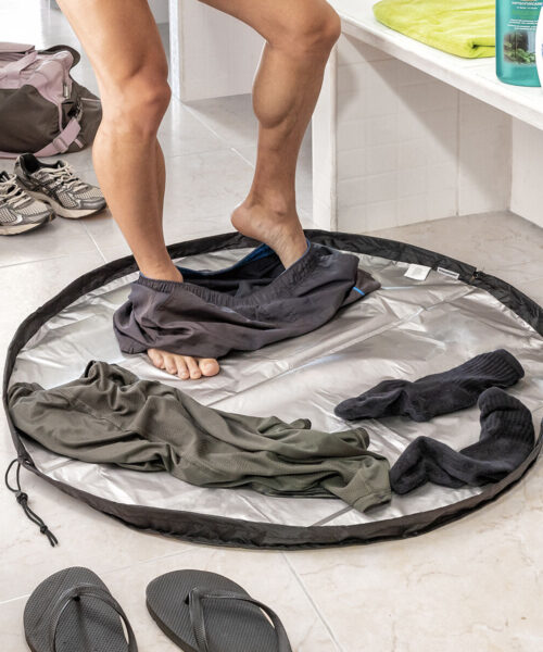 2-in-1-Umkleideraummatte und wasserdichte Tasche Gymbag InnovaGoods