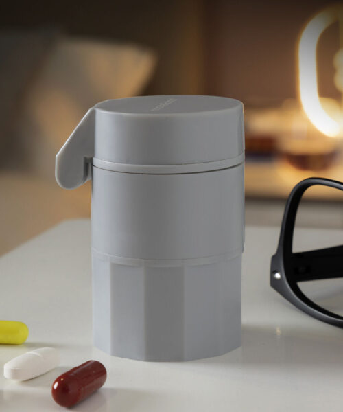 5-in-1-Pillenspender mit Cutter und Zerkleinerer Fivlok InnovaGoods