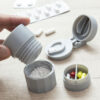 5-in-1-Pillenspender mit Cutter und Zerkleinerer Fivlok InnovaGoods