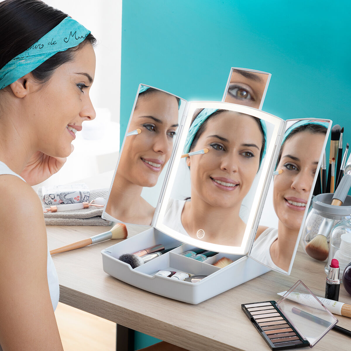 3-in-1 klappbarer LED-Spiegel mit Make-up-Organizer Panomir InnovaGoods