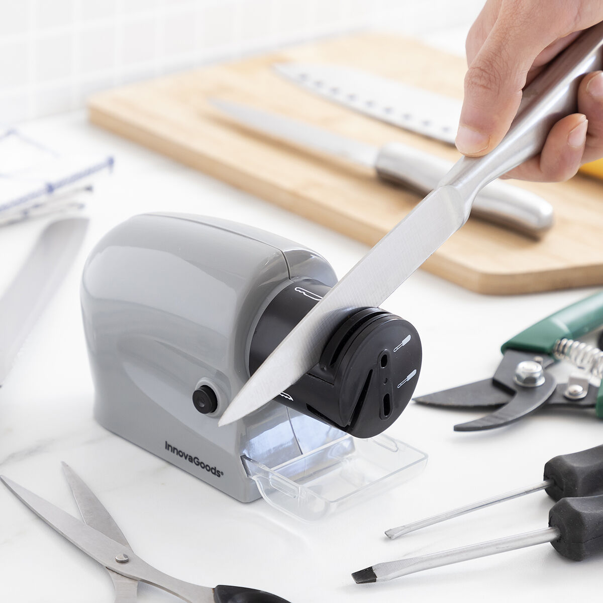 6-in-1-Mehrzweck-Elektroschärfer Esharp InnovaGoods