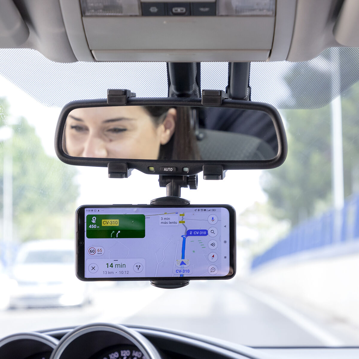 Smartphone-Halterung für Rückspiegel Stropp InnovaGoods