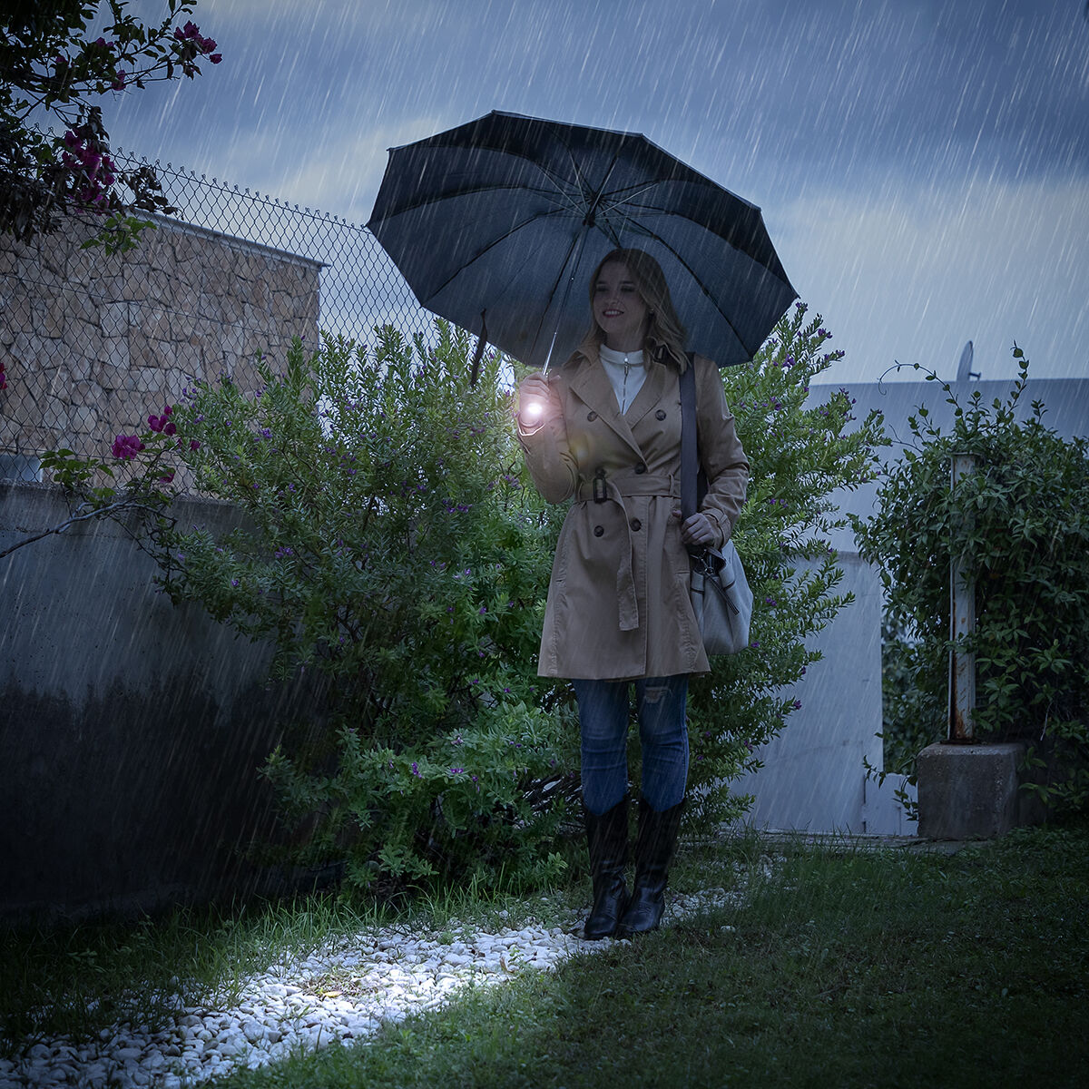 Umgekehrter faltbarer Regenschirm mit LED Folbrella InnovaGoods