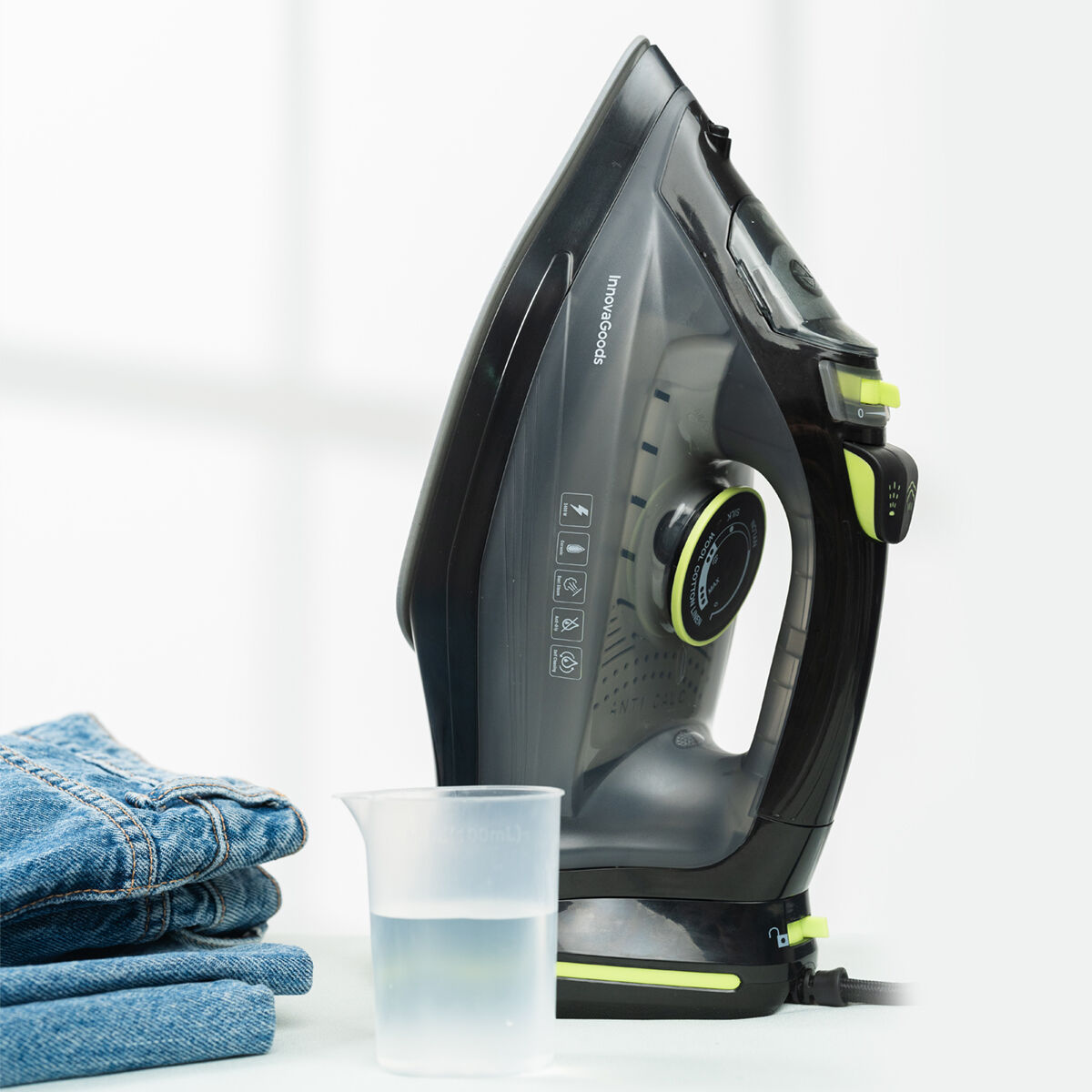 2-in-1-Akku-Dampfbügeleisen Stiron InnovaGoods 2400 W 20-30 g/Min